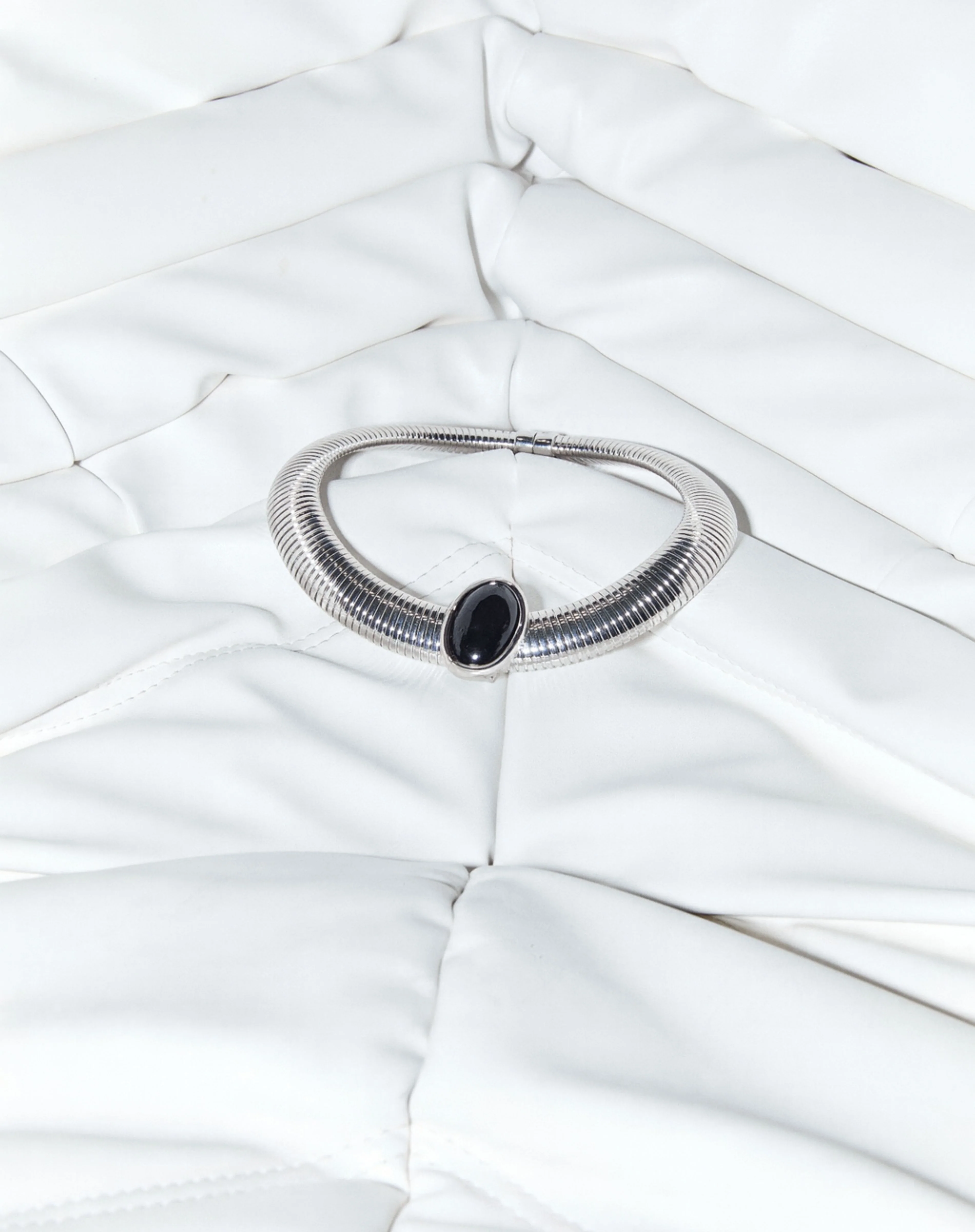 Opyum Necklace - Image 6